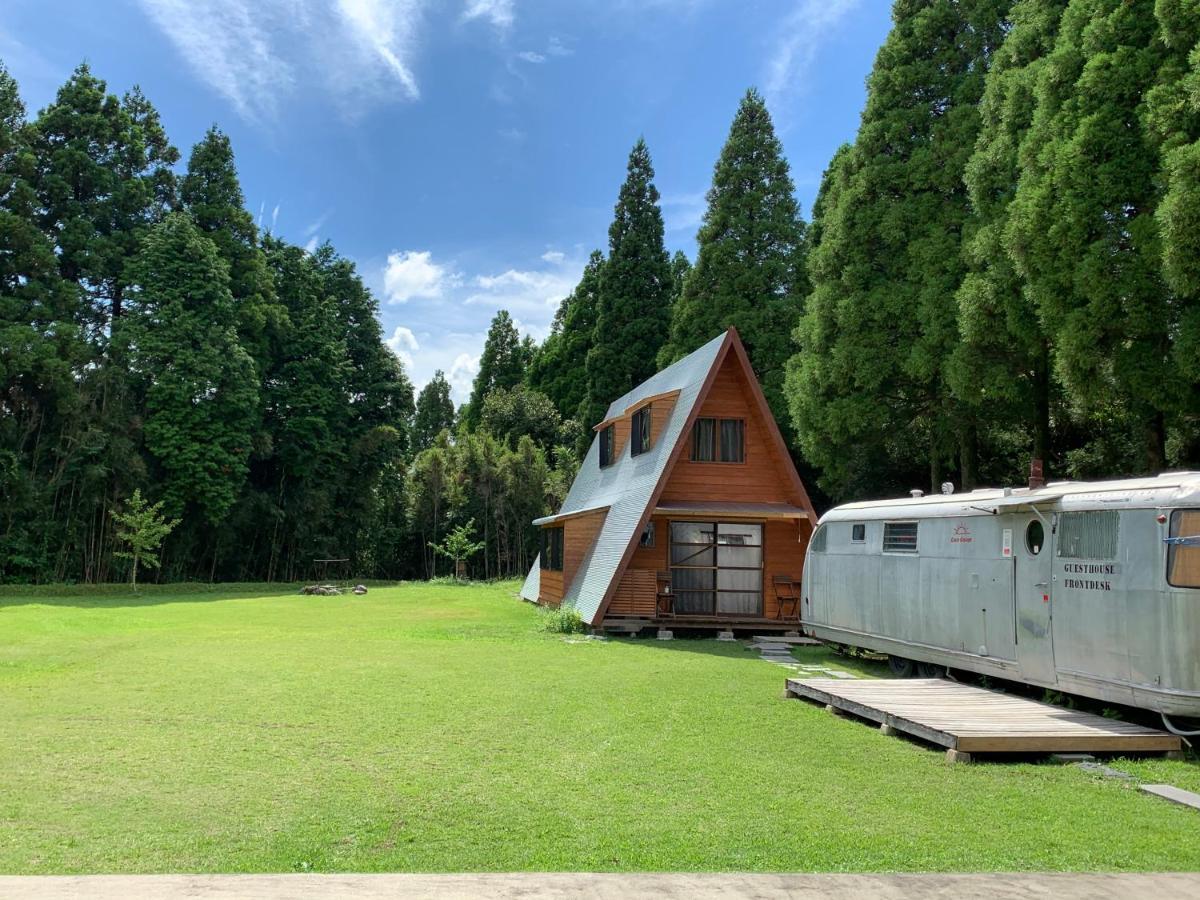 Guesthouse Coco Garage Kirishima Exterior photo