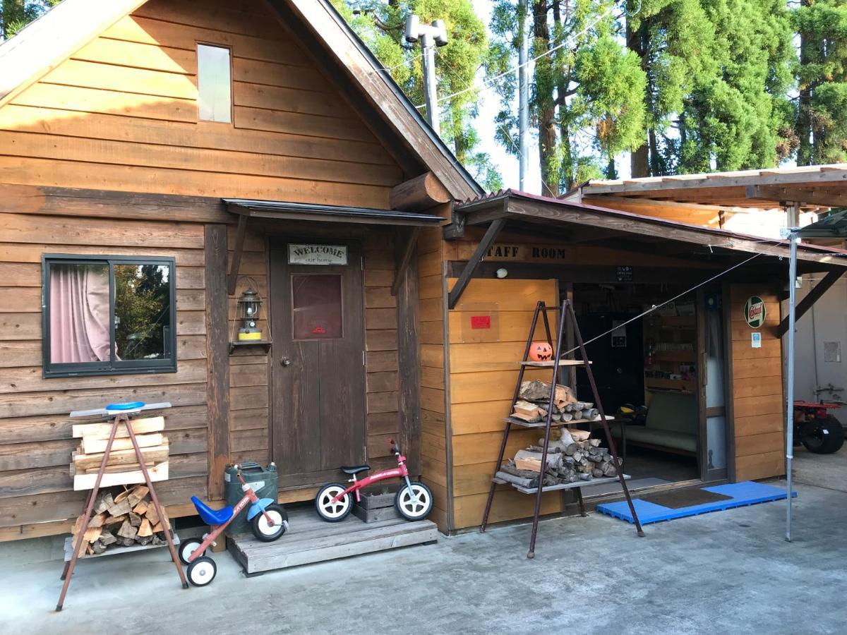 Guesthouse Coco Garage Kirishima Exterior photo