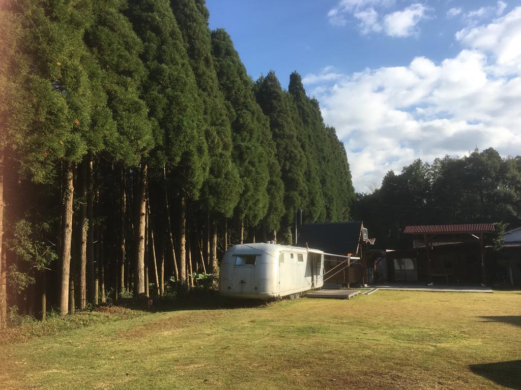 Guesthouse Coco Garage Kirishima Exterior photo